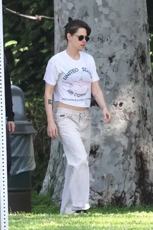 Kristen Stewart OnlyFans Leaked Free Thumbnail Picture - #Ps8CYg63UU