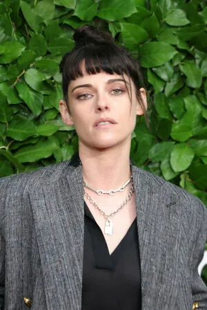 Kristen Stewart OnlyFans Leaked Free Thumbnail Picture - #QzUesqX3PQ