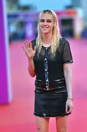 Kristen Stewart OnlyFans Leaked Free Thumbnail Picture - #TDysfTebOe