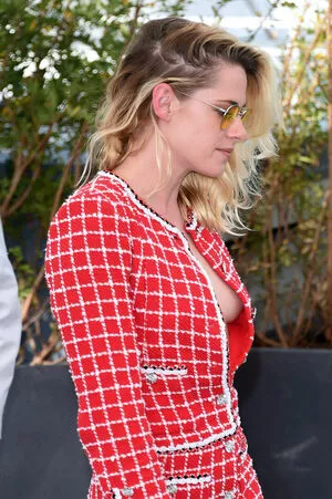 Kristen Stewart OnlyFans Leaked Free Thumbnail Picture - #UEYPRIxQc6