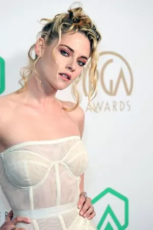 Kristen Stewart OnlyFans Leaked Free Thumbnail Picture - #XdFqBusj82