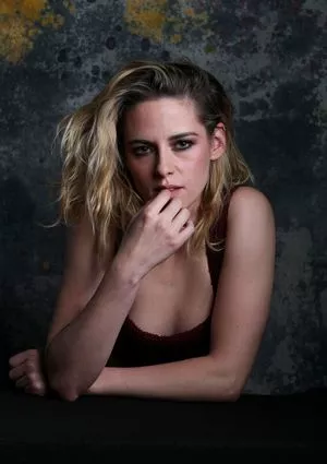 Kristen Stewart OnlyFans Leaked Free Thumbnail Picture - #cjsyjtk3mz