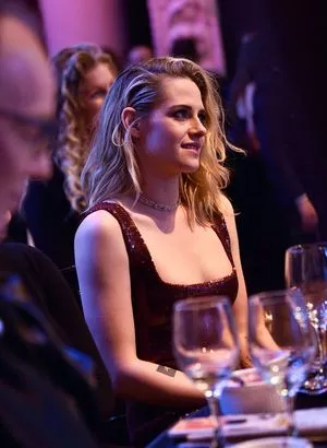 Kristen Stewart OnlyFans Leaked Free Thumbnail Picture - #euGsi7EJYK