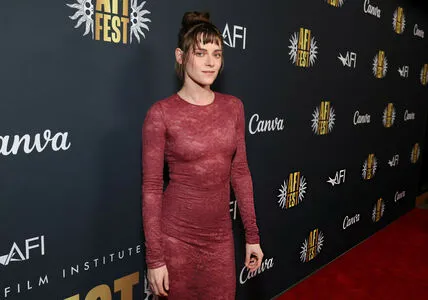 Kristen Stewart OnlyFans Leaked Free Thumbnail Picture - #ezYyxBEOG4