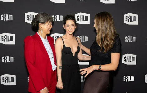 Kristen Stewart OnlyFans Leaked Free Thumbnail Picture - #hFHjfrzkZ1