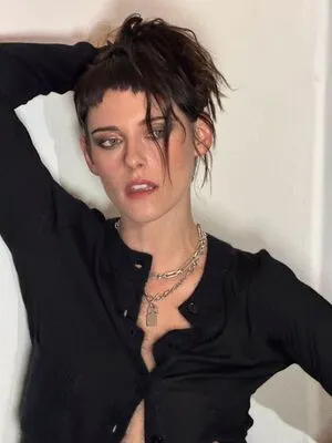 Kristen Stewart OnlyFans Leaked Free Thumbnail Picture - #n0T7otiP7w