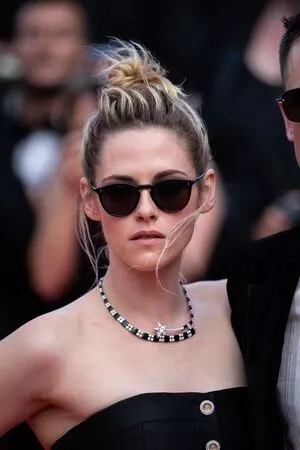 Kristen Stewart OnlyFans Leaked Free Thumbnail Picture - #oaFuqq7bgH