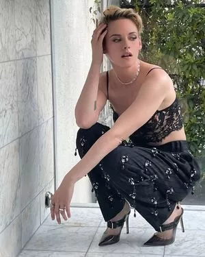 Kristen Stewart OnlyFans Leaked Free Thumbnail Picture - #swuNIQVkmG
