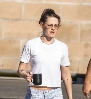 Kristen Stewart OnlyFans Leaked Free Thumbnail Picture - #vU7PDFmRov