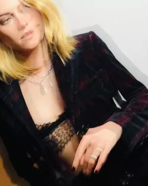 Kristen Stewart OnlyFans Leaked Free Thumbnail Picture - #z38UI2HQWG