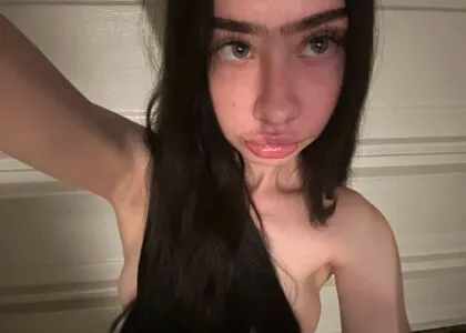 Kristensilvaaaa OnlyFans Leaked Free Thumbnail Picture - #zw1Bnx87B4