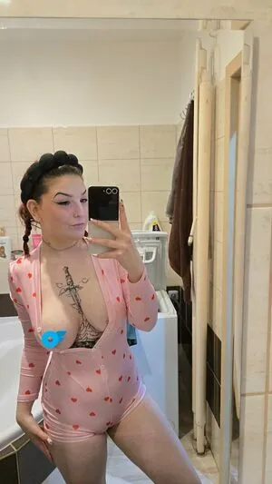 Kristiiinka OnlyFans Leaked Free Thumbnail Picture - #87Nnl3AhoC