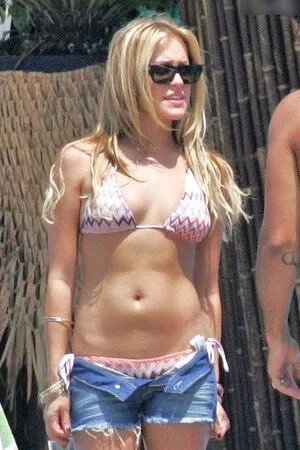 Kristin Cavallari OnlyFans Leaked Free Thumbnail Picture - #goE6gkLv29