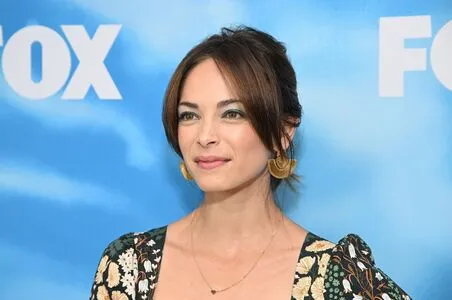 Kristin Kreuk OnlyFans Leaked Free Thumbnail Picture - #Adg3MDXzyu