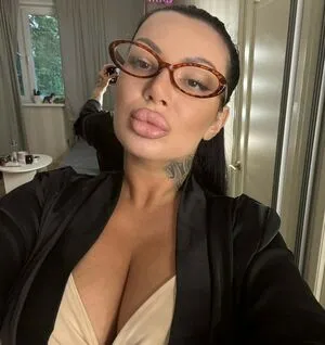 Kristina Karieva OnlyFans Leaked Free Thumbnail Picture - #2WUEm8a3By