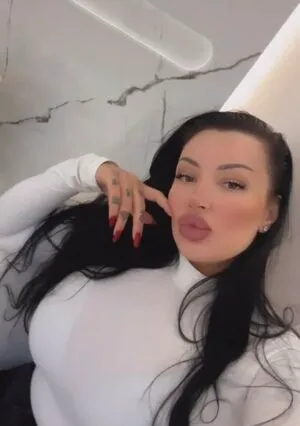 Kristina Karieva OnlyFans Leaked Free Thumbnail Picture - #c0CIfNSXAA