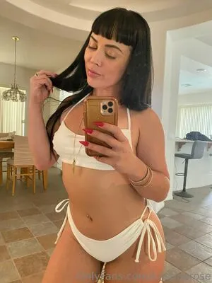 Kristinarose OnlyFans Leaked Free Thumbnail Picture - #FRAhJxRUWO