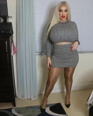 Kristine J OnlyFans Leaked Free Thumbnail Picture - #GavGFGh1mL