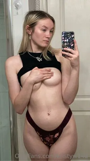 Kristyw142 OnlyFans Leaked Free Thumbnail Picture - #j6EJ21RWp2