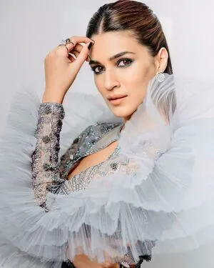 Kriti Sanon OnlyFans Leaked Free Thumbnail Picture - #Bg4JNU5lA7