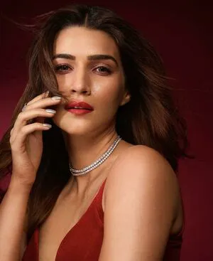 Kriti Sanon OnlyFans Leaked Free Thumbnail Picture - #cpOH0CFHT2