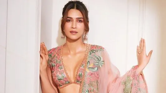 Kriti Sanon OnlyFans Leaked Free Thumbnail Picture - #lY4RO1fD5u