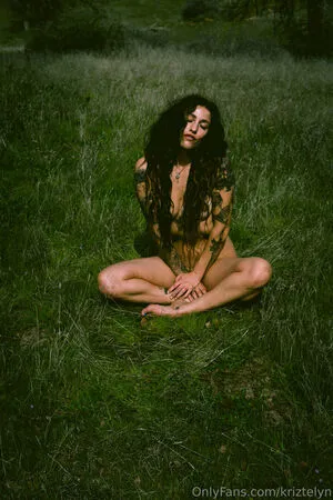 Kriztelyn OnlyFans Leaked Free Thumbnail Picture - #z7D2k5zETG