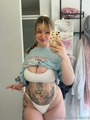 Krmalee24 OnlyFans Leaked Free Thumbnail Picture - #q2E7FB7q88