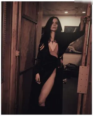 Krysten Ritter OnlyFans Leaked Free Thumbnail Picture - #4VtIQCE2za