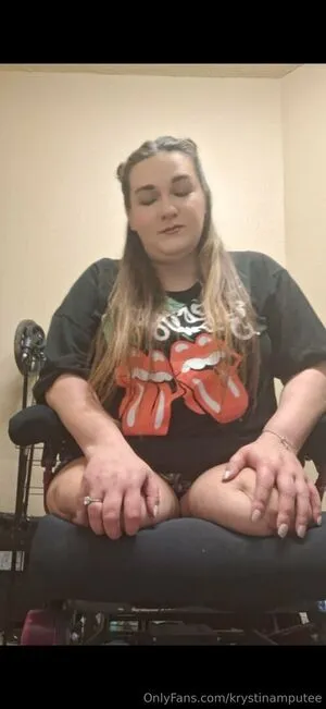 Krystinamputee OnlyFans Leaked Free Thumbnail Picture - #017XxbbS24