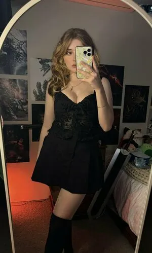 Krysttl OnlyFans Leaked Free Thumbnail Picture - #3p9CZ8WXgx