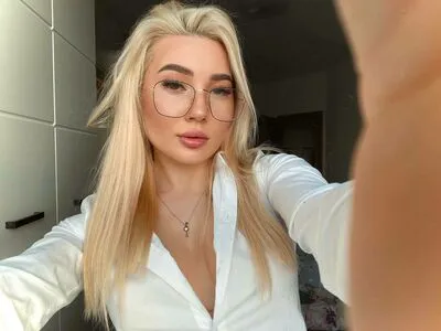 Kseniya Alexandrova OnlyFans Leaked Free Thumbnail Picture - #SdVfdLpM9i