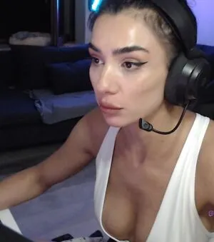 Kubra Miranda Camlibel OnlyFans Leaked Free Thumbnail Picture - #a8TTxmA83l