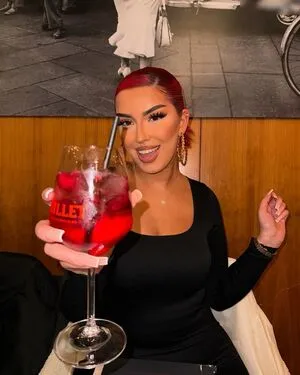 Kurdischeperle46 OnlyFans Leaked Free Thumbnail Picture - #6n6SLOmdM3