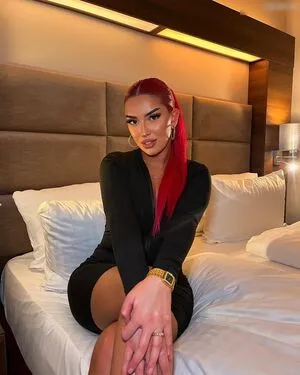 Kurdischeperle46 OnlyFans Leaked Free Thumbnail Picture - #f9z6C13git