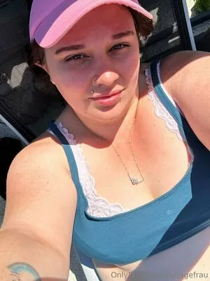 Kurvigefrau OnlyFans Leaked Free Thumbnail Picture - #M5rbmGxfLk