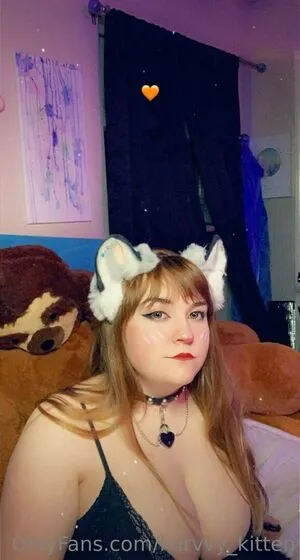 Kurvvy Kitten OnlyFans Leaked Free Thumbnail Picture - #4JckQMYXtZ