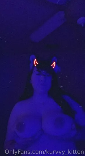 Kurvvy Kitten OnlyFans Leaked Free Thumbnail Picture - #syMh60bjTf