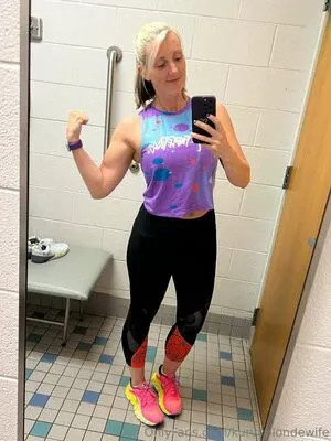 Kurvyblondewife OnlyFans Leaked Free Thumbnail Picture - #kvOC04VKlU