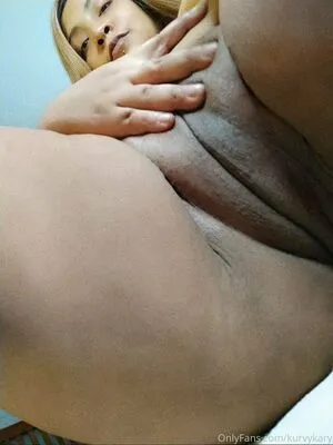Kurvykary OnlyFans Leaked Free Thumbnail Picture - #xCnb3fD8VB