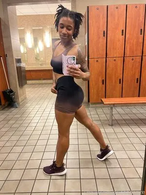 Kweendezire OnlyFans Leaked Free Thumbnail Picture - #uaNXygS7Bc