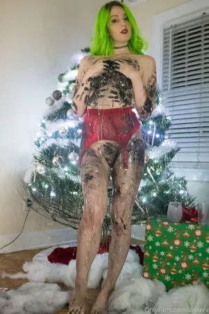Kweenflaxi OnlyFans Leaked Free Thumbnail Picture - #aK8wWTivoi