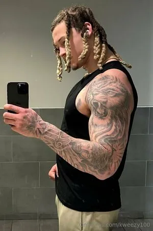Kweezy100 OnlyFans Leaked Free Thumbnail Picture - #LGc2iBCp0g