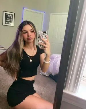 Kwissy OnlyFans Leaked Free Thumbnail Picture - #gL4mcKX7wL