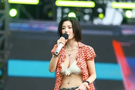 Kwon Eunbi OnlyFans Leaked Free Thumbnail Picture - #c1B8NBEqUo