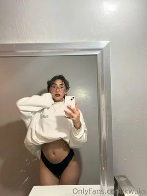 Kwuks OnlyFans Leaked Free Thumbnail Picture - #VRq0eKl7Yh