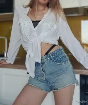 Kyivpie OnlyFans Leaked Free Thumbnail Picture - #aF7yhcrRhI