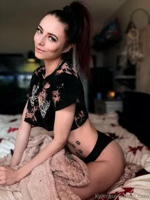 Kylerquinnporn OnlyFans Leaked Free Thumbnail Picture - #CIJbMpmi1s