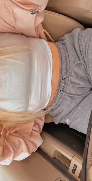 Kylie Helton OnlyFans Leaked Free Thumbnail Picture - #4IUy5kyd53