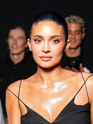 Kylie Jenner OnlyFans Leaked Free Thumbnail Picture - #013VMffQqj